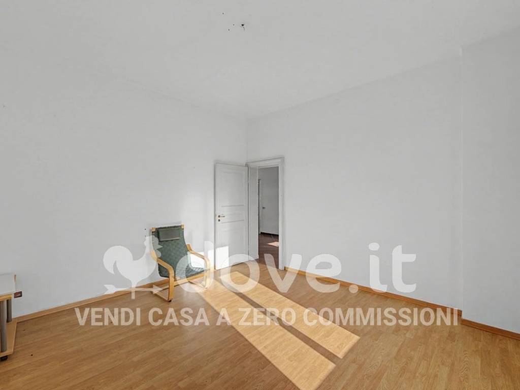 Appartamento a Luino in Via Creva - Foto 4