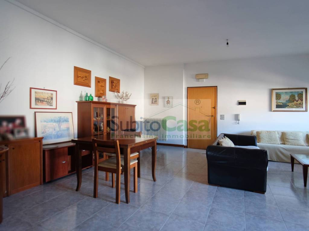 Appartamento a Spoltore in Via Mare Adriatico, 82 - Foto 3