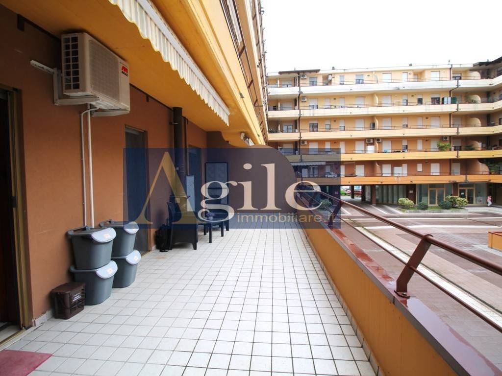 Appartamento a Folignano in piazza costantino rozzi - Foto 4
