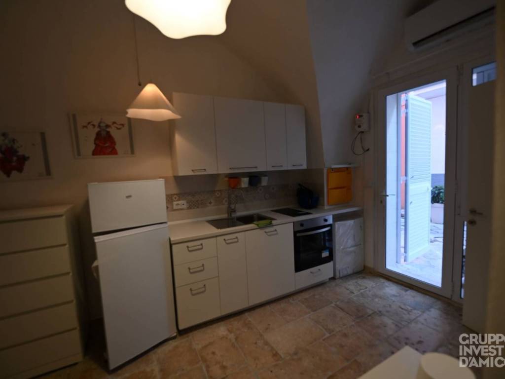 Casa indipendente a Castellana grotte in Via Domenico Morea - Foto 4