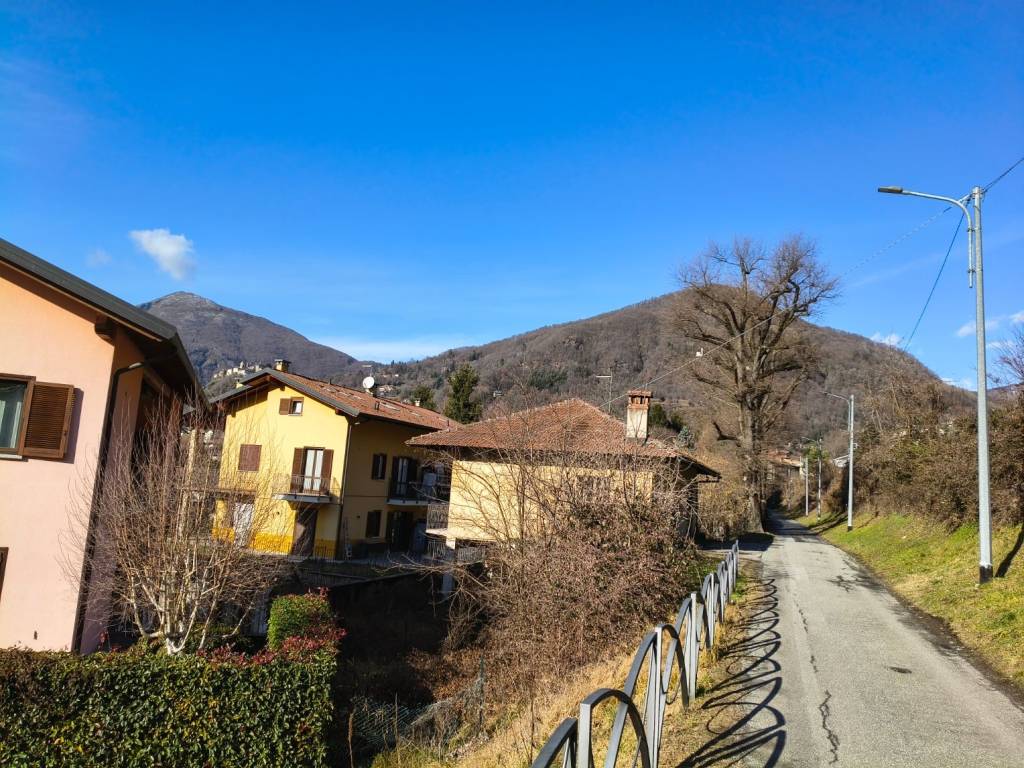 Villa a Varallo in Località Giare - Foto 2