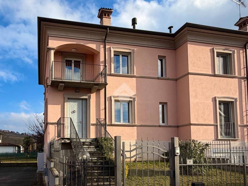 Villetta a schiera a Santa maria della versa in Via Boiolo - Foto 2