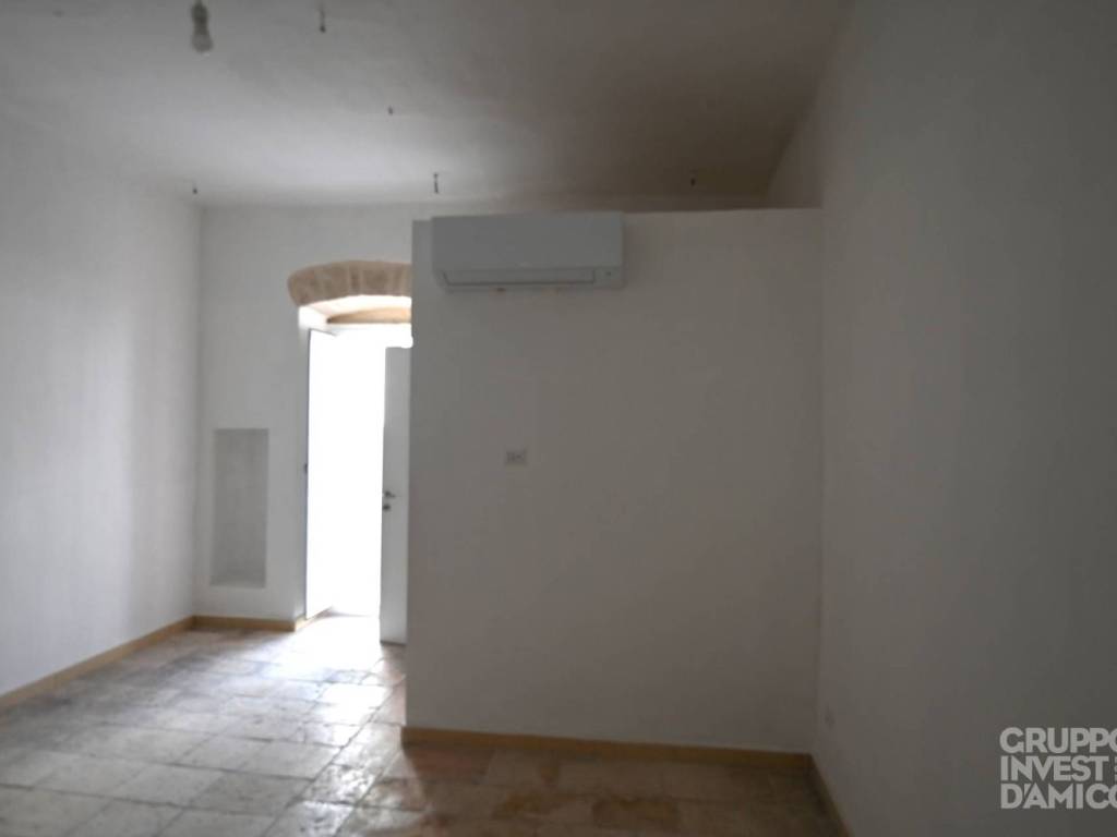 Casa indipendente a Castellana grotte in Via Domenico Morea - Foto 4