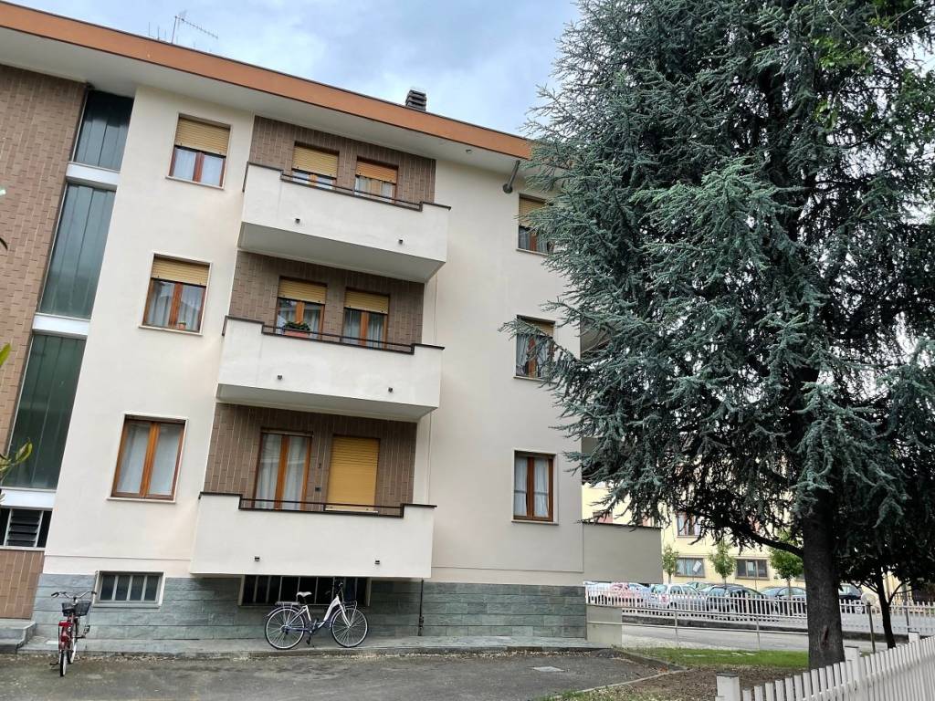 Box / garage a Canelli in Viale Risorgimento, 221 - Foto 2