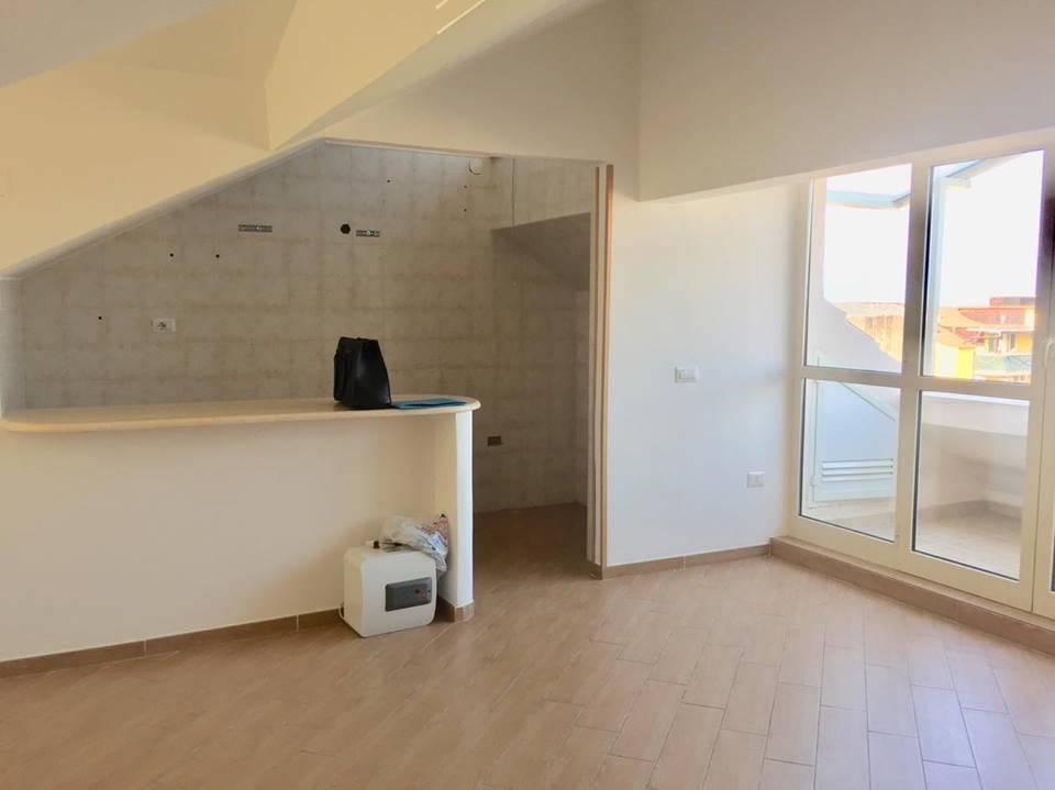 Attico / mansarda a Casalnuovo di napoli in Via Rione Torre - Foto 3