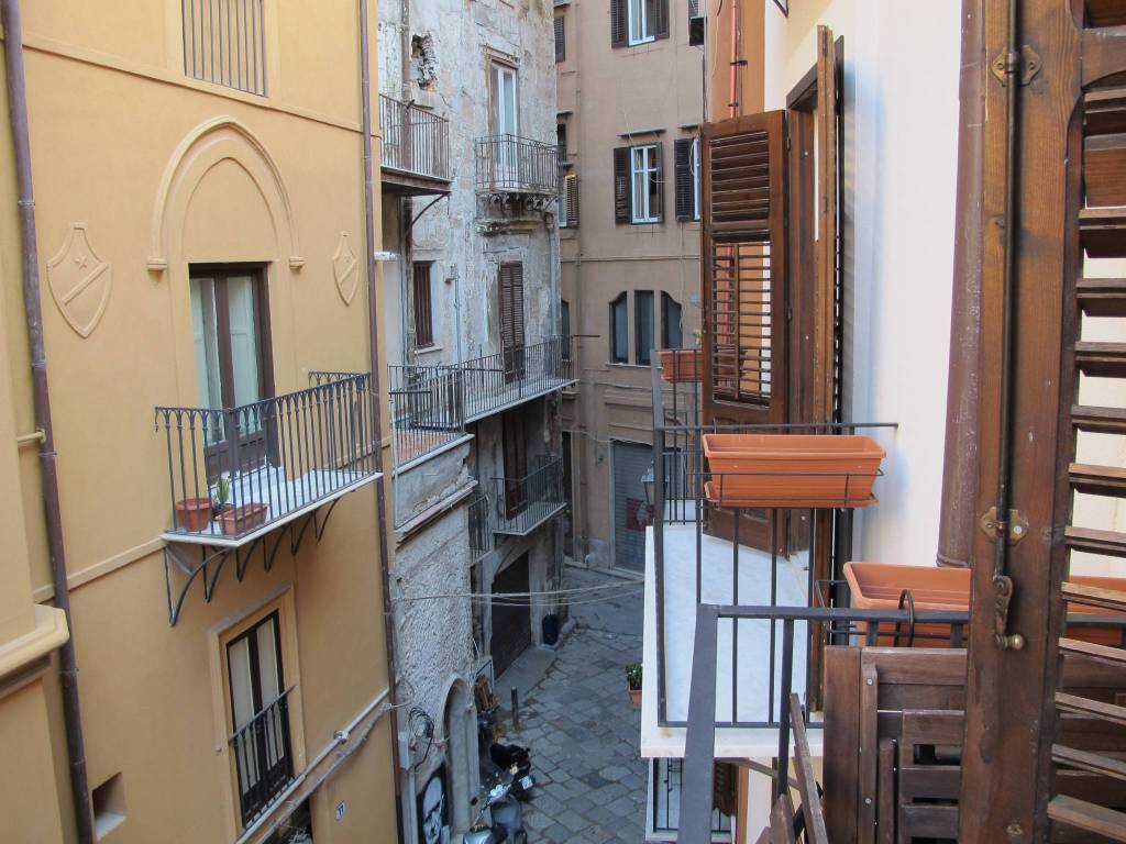 Appartamento a Palermo in Via degli Schioppettieri, 16 - Foto 2