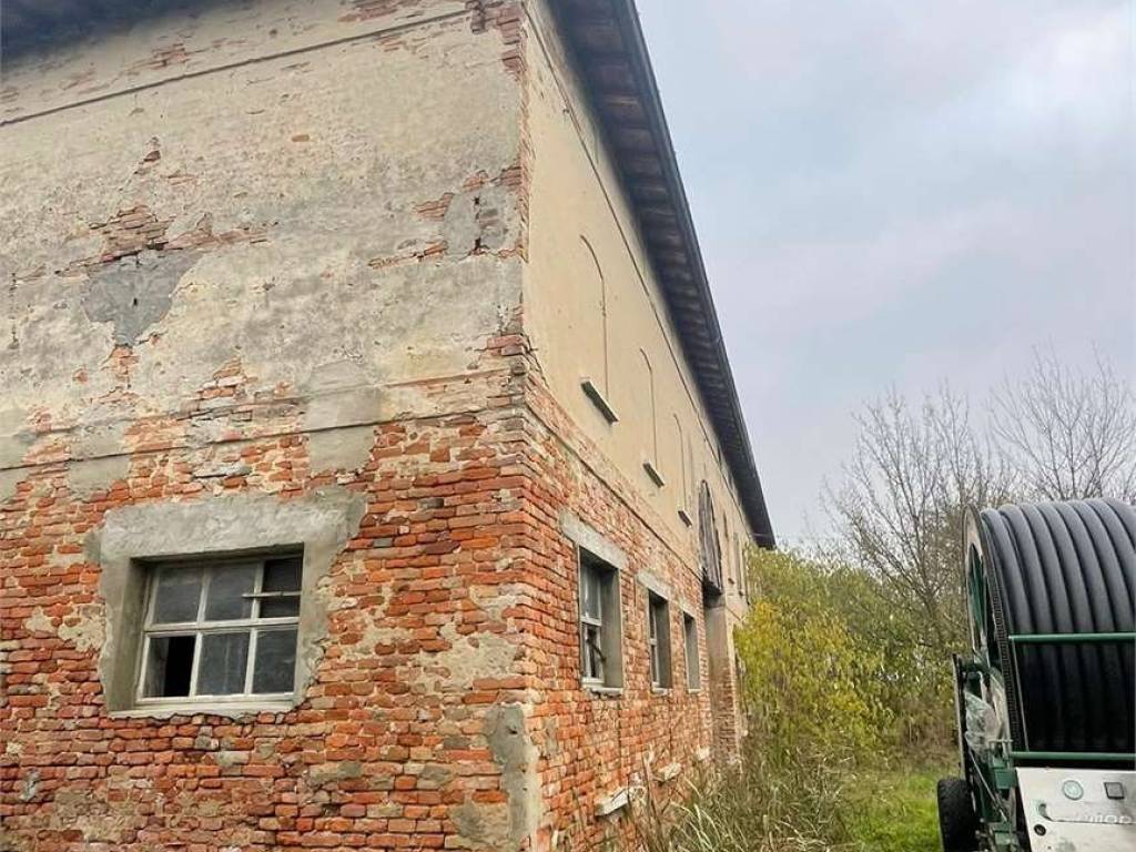 Rustico / casale a Mantova - Foto 3