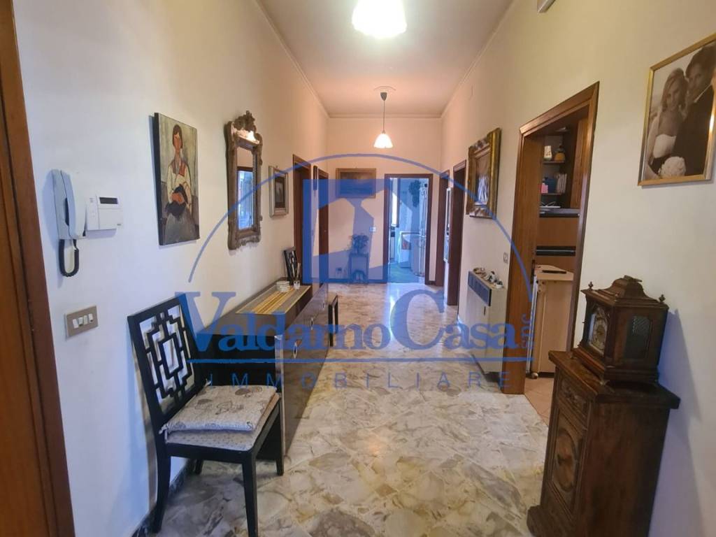 Villa a Castelfranco piandisco in Strada Provinciale della Castagneta - Foto 2