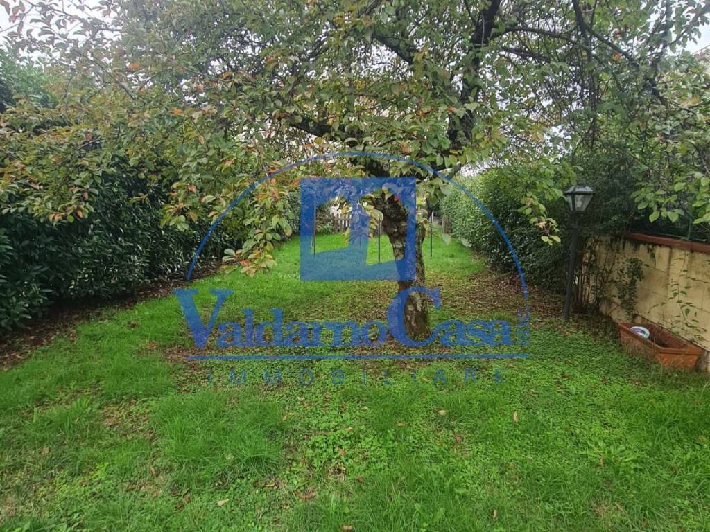 Villa a Castelfranco piandisco in Strada Provinciale della Castagneta - Foto 3