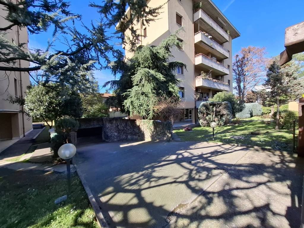 Appartamento a Legnano in Via Volturno, 14 - Foto 2