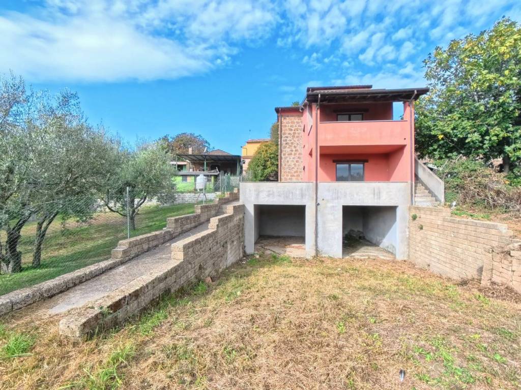 Villa a Vetralla in Strada dei Berni - Foto 3