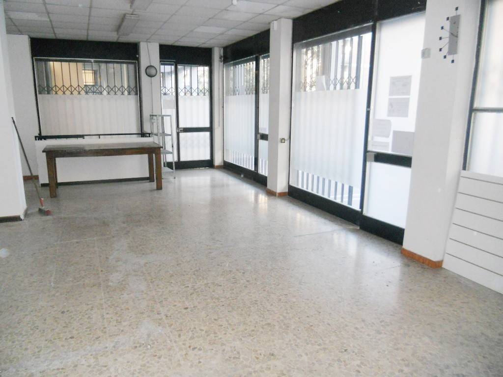 Immobile a Reggio emilia in Via Montefiorino - Foto 2