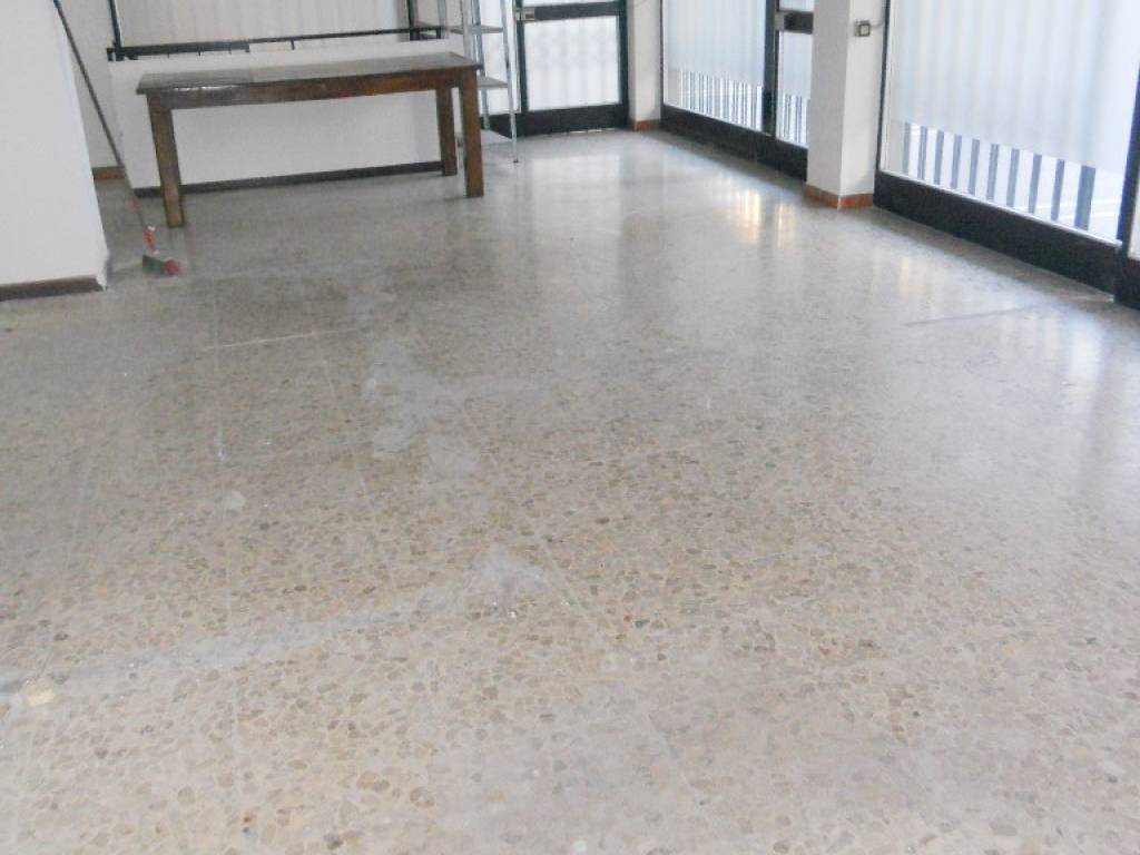 Immobile a Reggio emilia in Via Montefiorino - Foto 5
