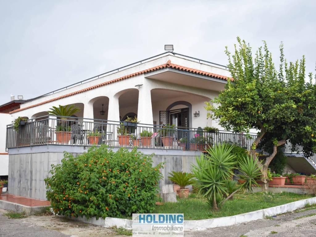 Villa a Giugliano in campania in Via Vicinale scutto - Foto 2