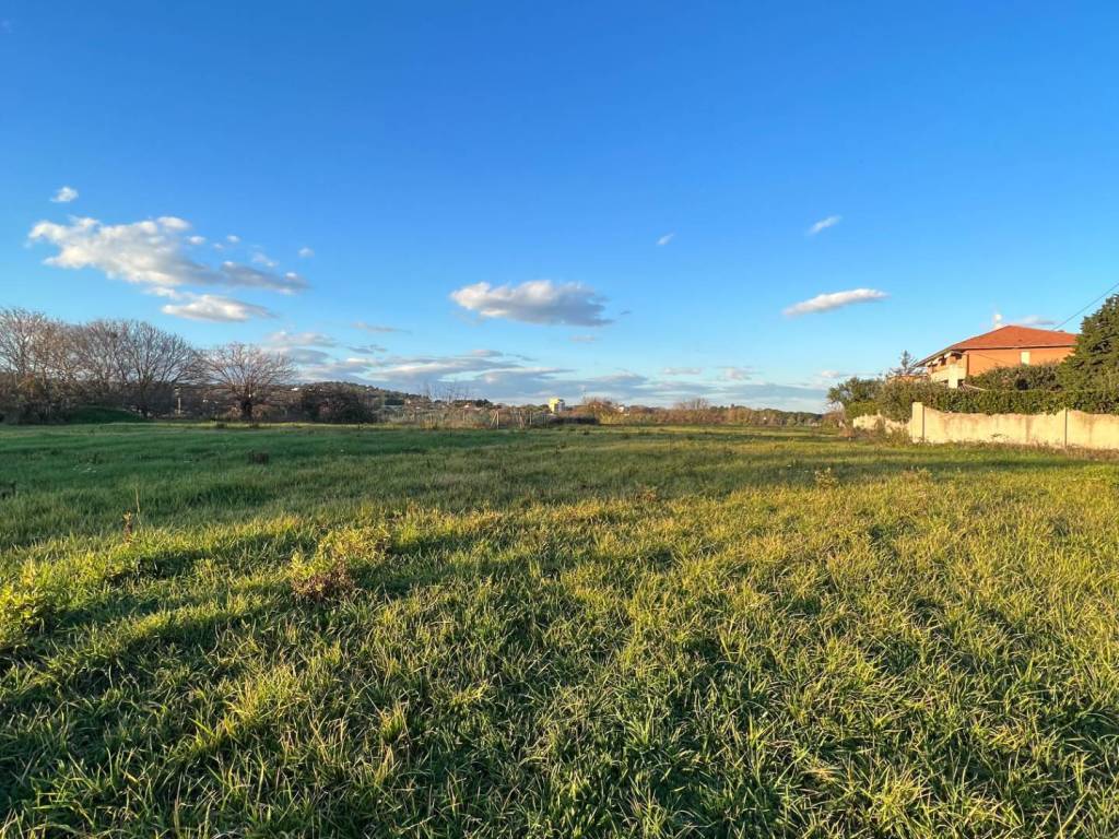 Terreno a Civitanova marche in Via Civitanova - Foto 3
