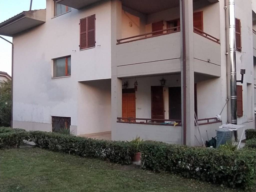 Villetta a schiera a Ascoli piceno in Via delle Zinnie, 7 - Foto 2