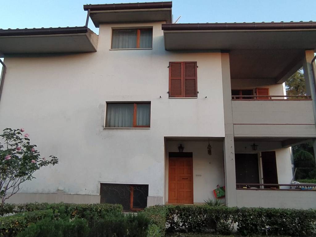 Villetta a schiera a Ascoli piceno in Via delle Zinnie, 7 - Foto 3