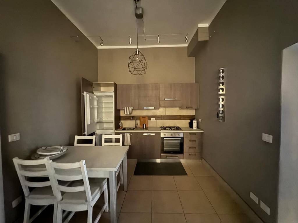 Appartamento a Arona in Via Camillo Benso di Cavour, 54 - Foto 5