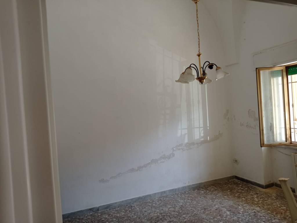 Casa indipendente a Racale in Via Montello - Foto 5