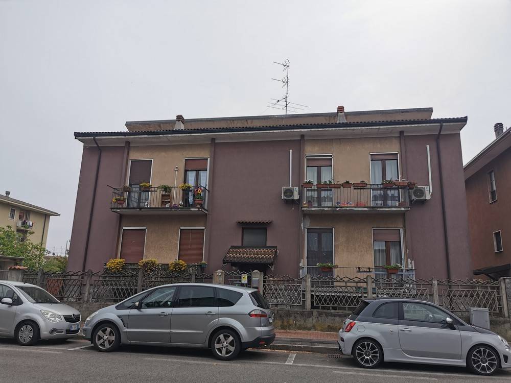Appartamento a Trecate in Via Francesco Sforza, 11 - Foto 2