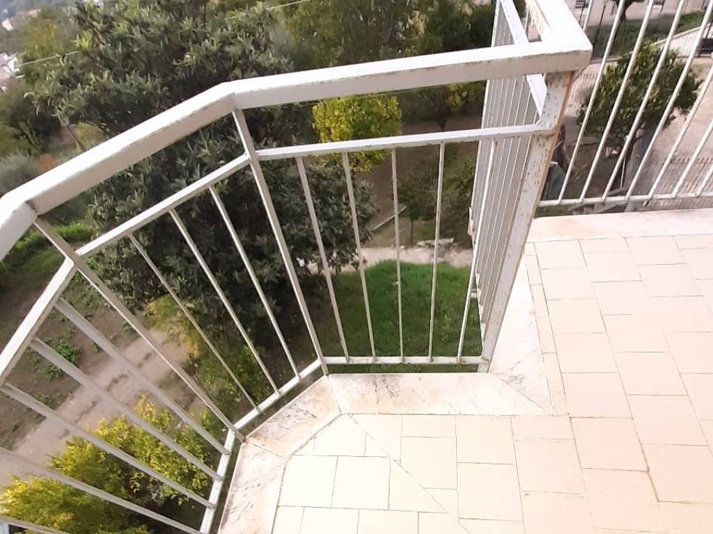 Appartamento a Salerno in Via Casa Postiglione - Foto 4