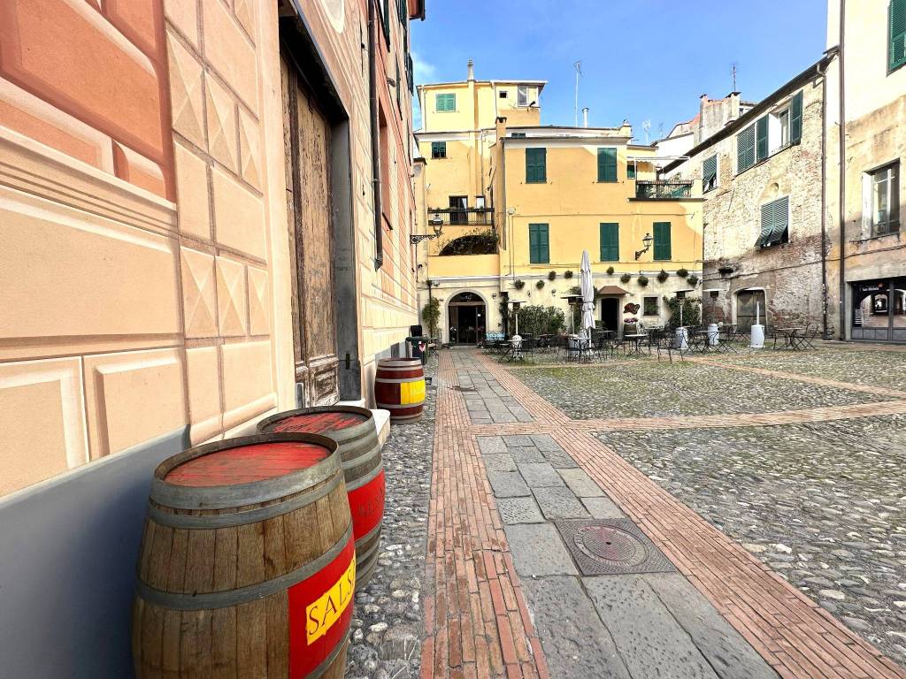 Appartamento a Albenga in Via Torlaro, 17 - Foto 3