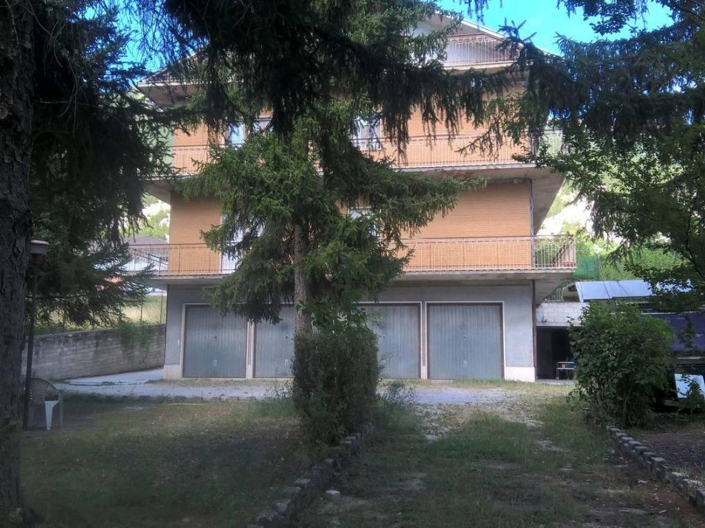Appartamento a Pizzoli in Corso Sallustio, 289 - Foto 2