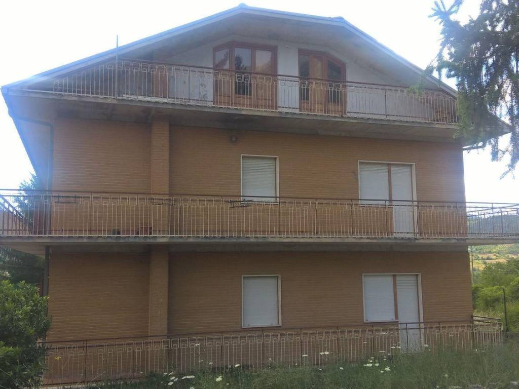 Appartamento a Pizzoli in Corso Sallustio, 289 - Foto 3