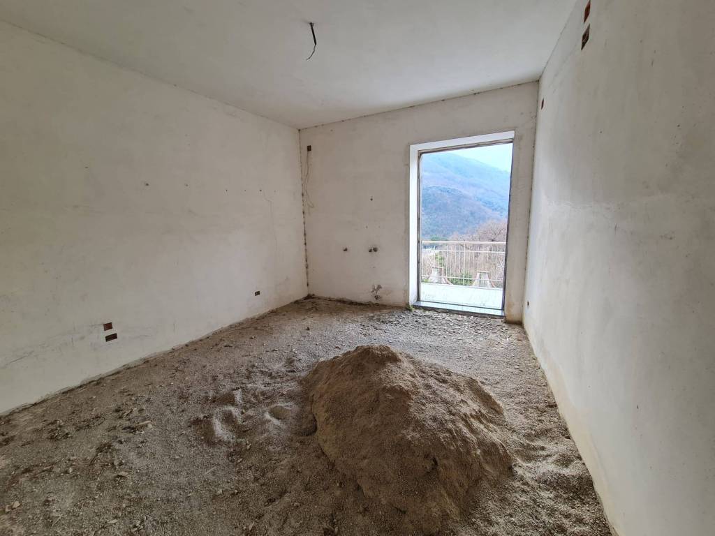 Villa a San cipriano picentino in Via Soccorso - Foto 3