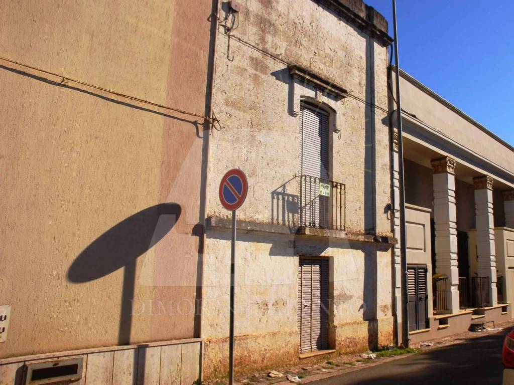 Casa indipendente a Presicce-acquarica in Via Gorizia, 2 - Foto 2