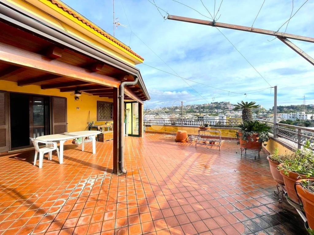 Appartamento a Bacoli in Via giulio cesare, 75 - Foto 5