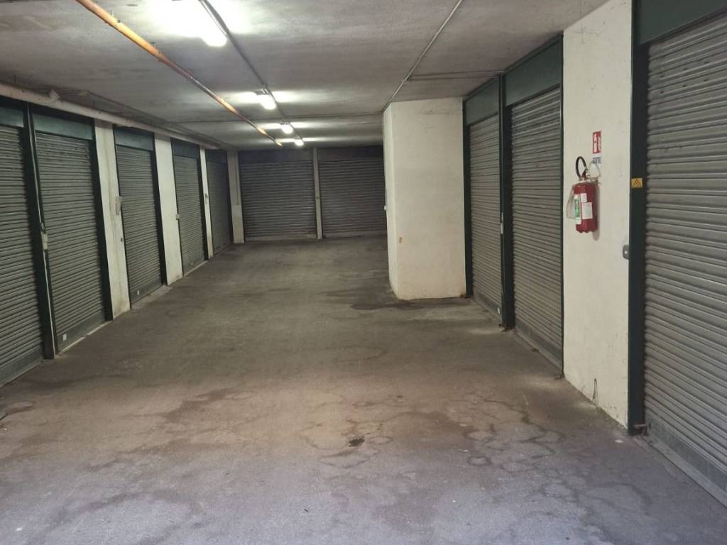 Box / garage a Giugliano in campania in Via San Vito - Foto 5