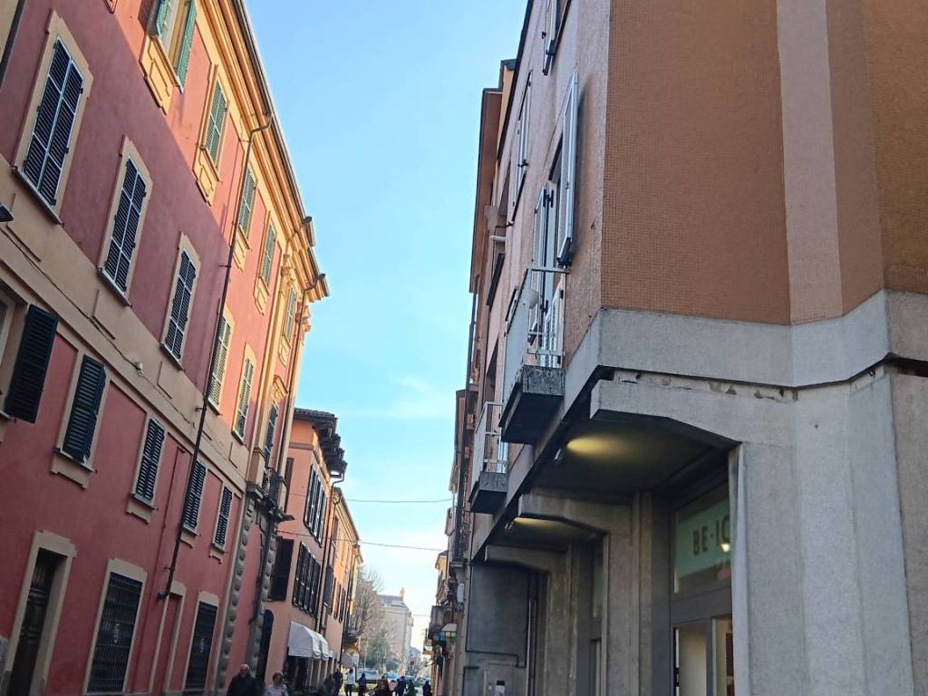 Palazzo / stabile a Tortona in Via Emilia, 38 - Foto 3