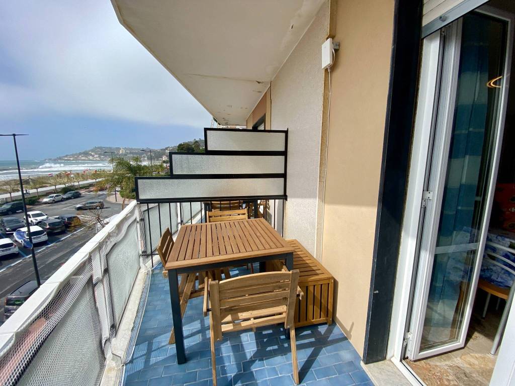 Appartamento a Taggia in Via Marina, 6 - Foto 2