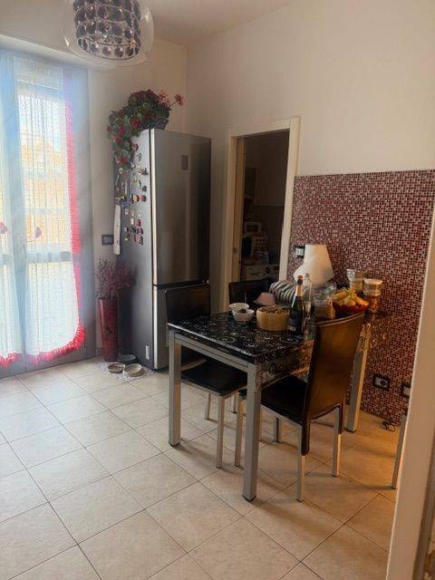 Appartamento a Modena in Via Pietro Giardini, 7 - Foto 2