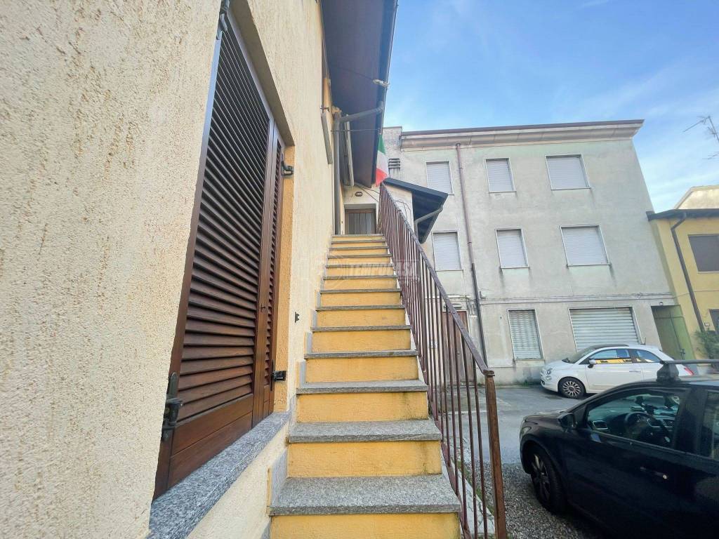 Appartamento a Bovisio-masciago in Via Enrico Toti - Foto 3