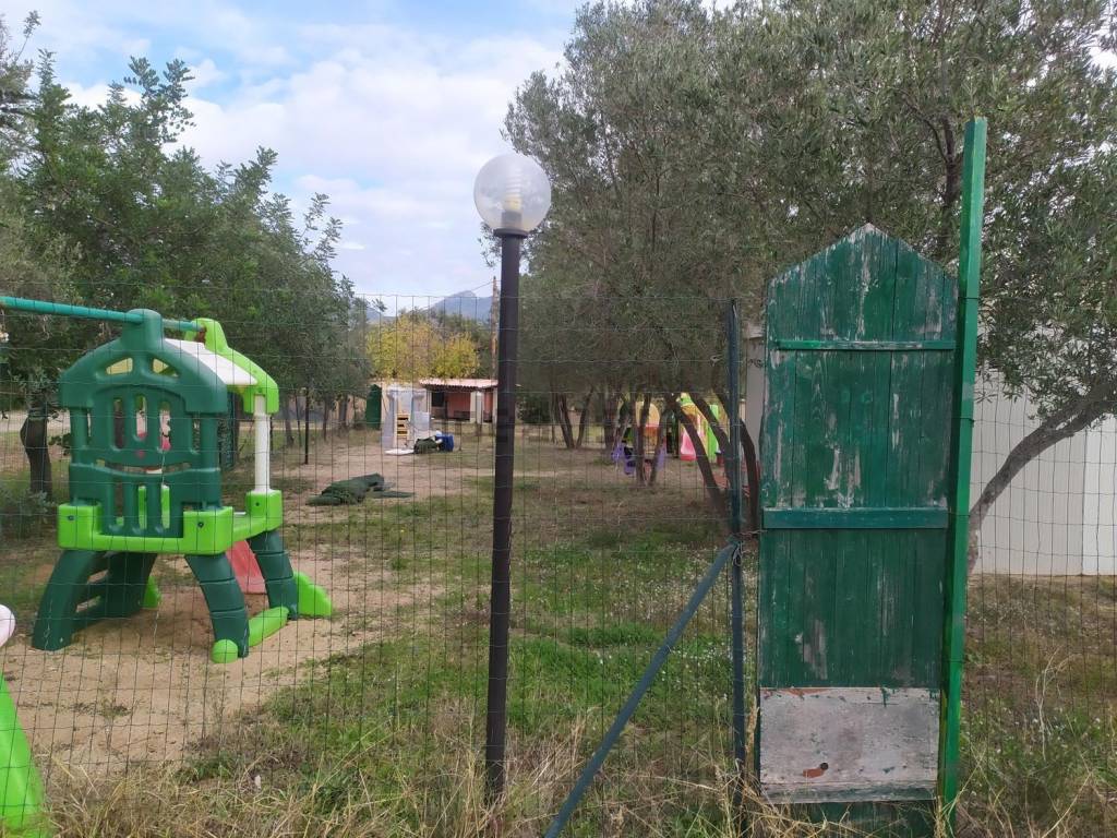 Palazzo / stabile a Talana in Loc. Sant' Efisio, 1 - Foto 2