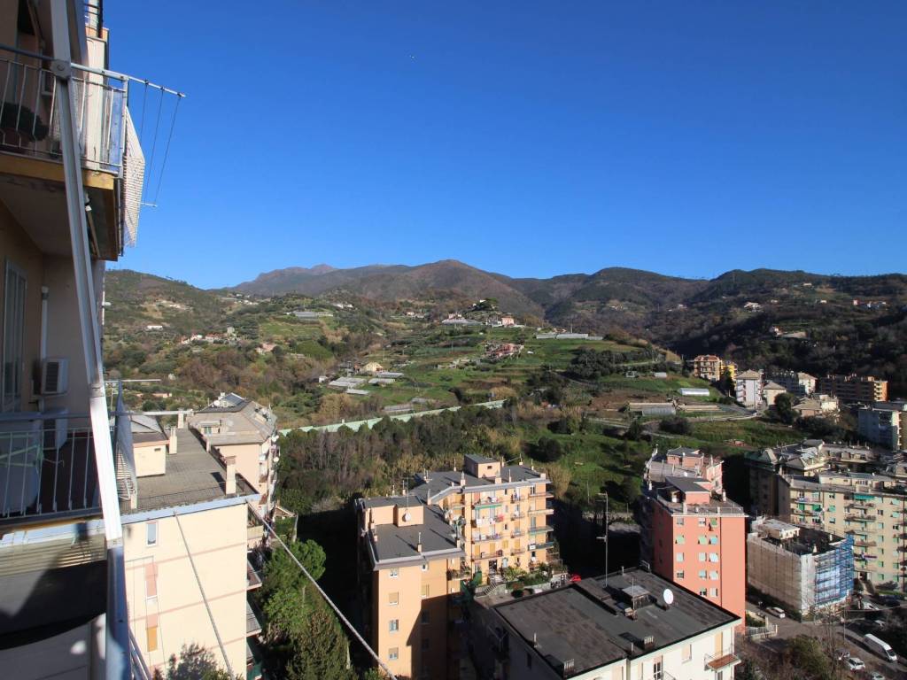 Appartamento a Genova in Via Villini Ambrogio Negrone - Foto 3