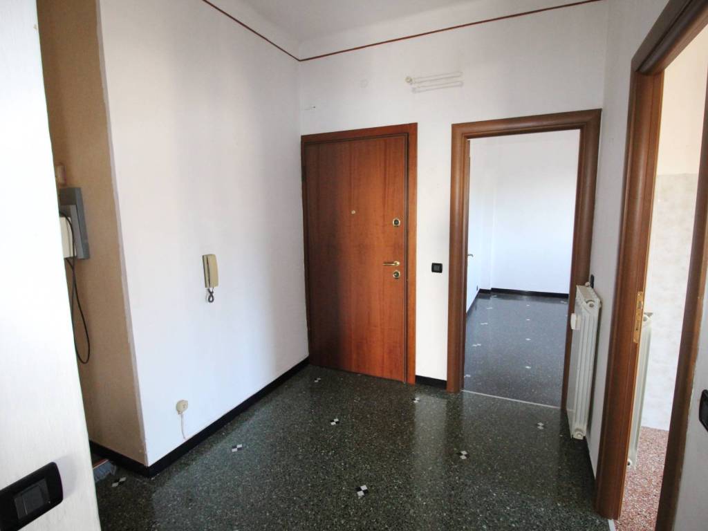 Appartamento a Genova in Via Villini Ambrogio Negrone - Foto 5