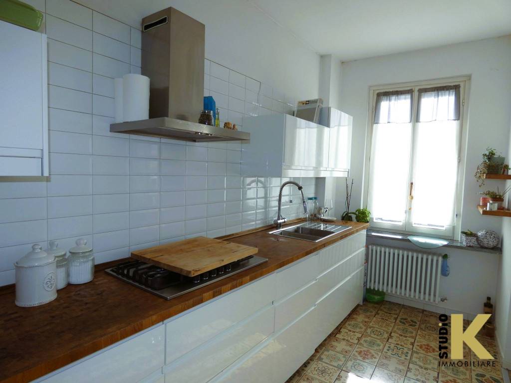 Appartamento a Dogliani in Via Benedetto Croce, 9 - Foto 4