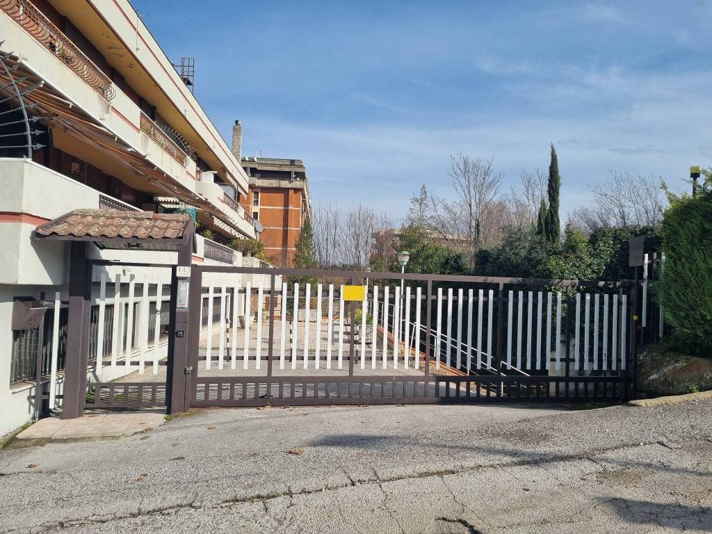 Box / garage a Atripalda in Via Appia - Foto 3