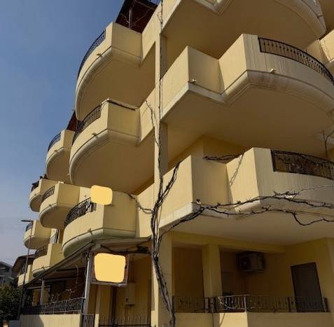 Appartamento a Tortoreto in Via Edmondo De Amicis - Foto 2