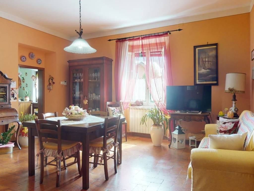 Appartamento a Coreglia antelminelli in Via di Coreglia, 16 - Foto 2