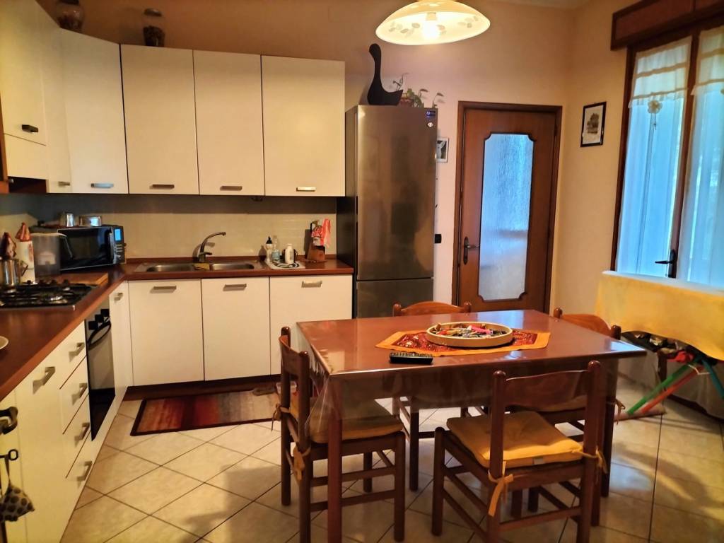 Villa a Gavello in GAVELLO- Via Veneziano , 2 - Foto 4