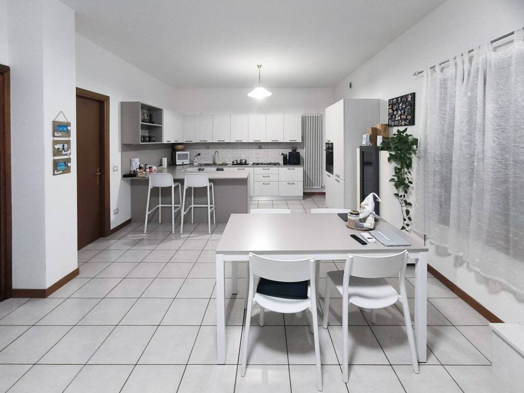 Appartamento a Breganze in Via Castelletto, 14 - Foto 2