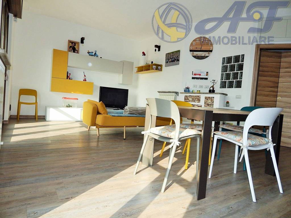 Appartamento a Bulciago in Via Roma - Foto 5