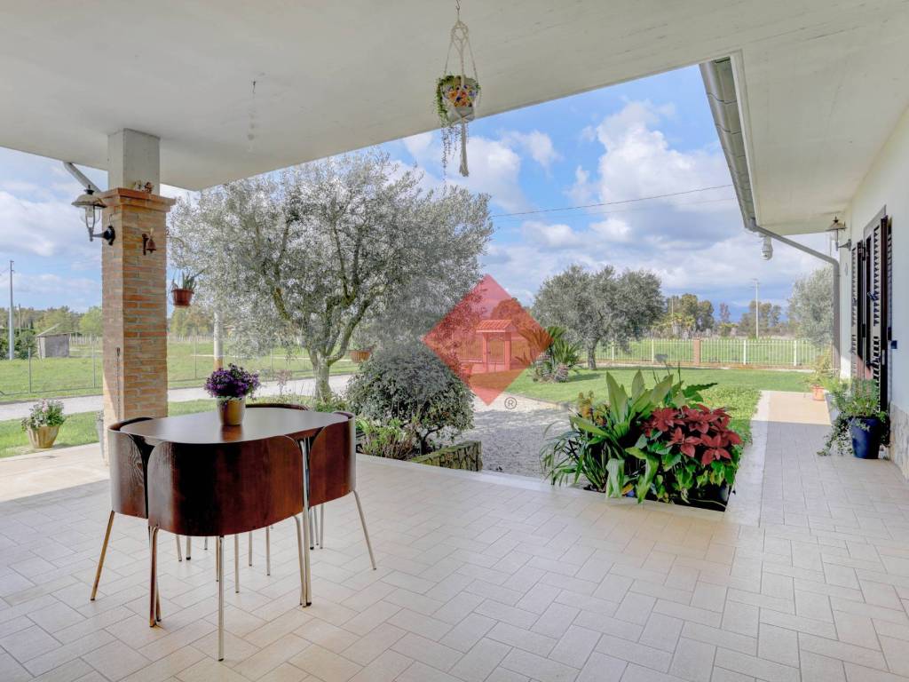 Villa a Latina in Strada Piscina Scura - Foto 5