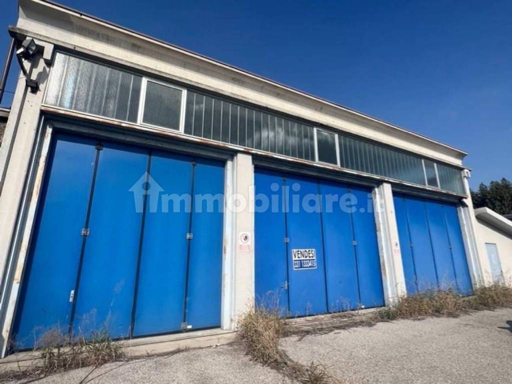 Immobile a Porto mantovano in Via Industria, 11 - Foto 4