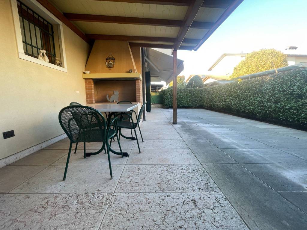 Villa a Costabissara in Via Santa Bertilla Boscardin, 12 - Foto 5