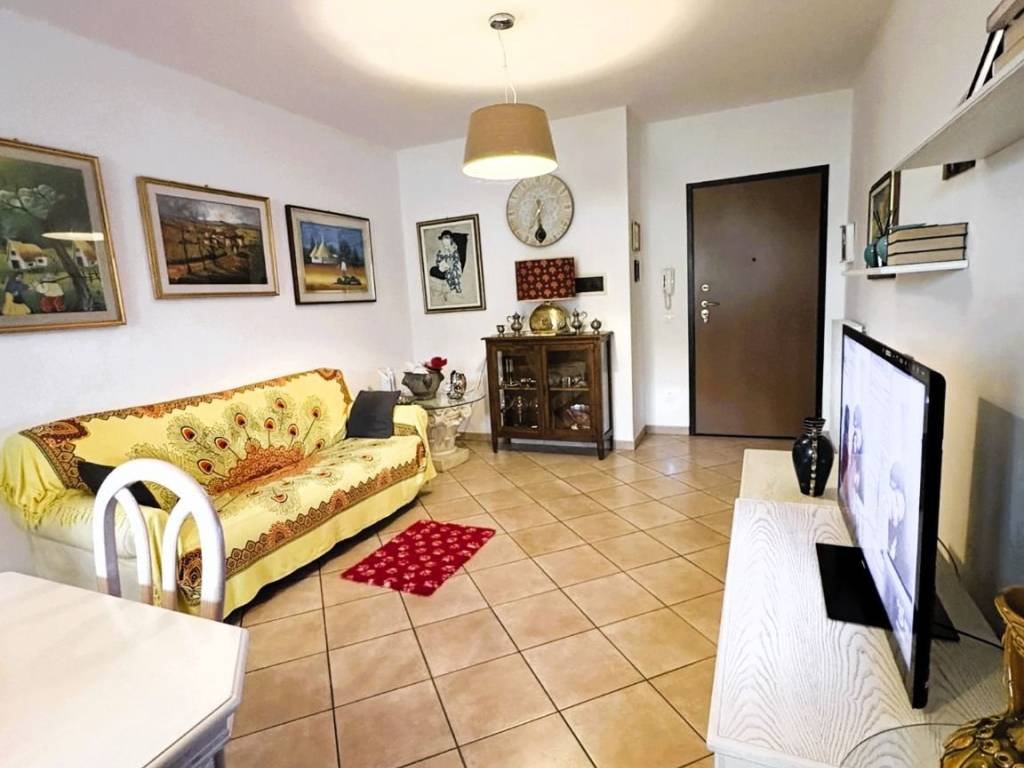Appartamento a Terre del reno in Via Aldo Moro, 17 - Foto 2